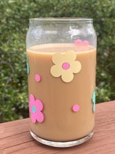 Load image into Gallery viewer, Flower Pastels, 16 oz glass cup.
