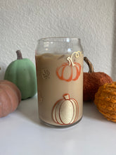 Load image into Gallery viewer, Color-Changing Pumpkins, 16 oz. glass can cup
