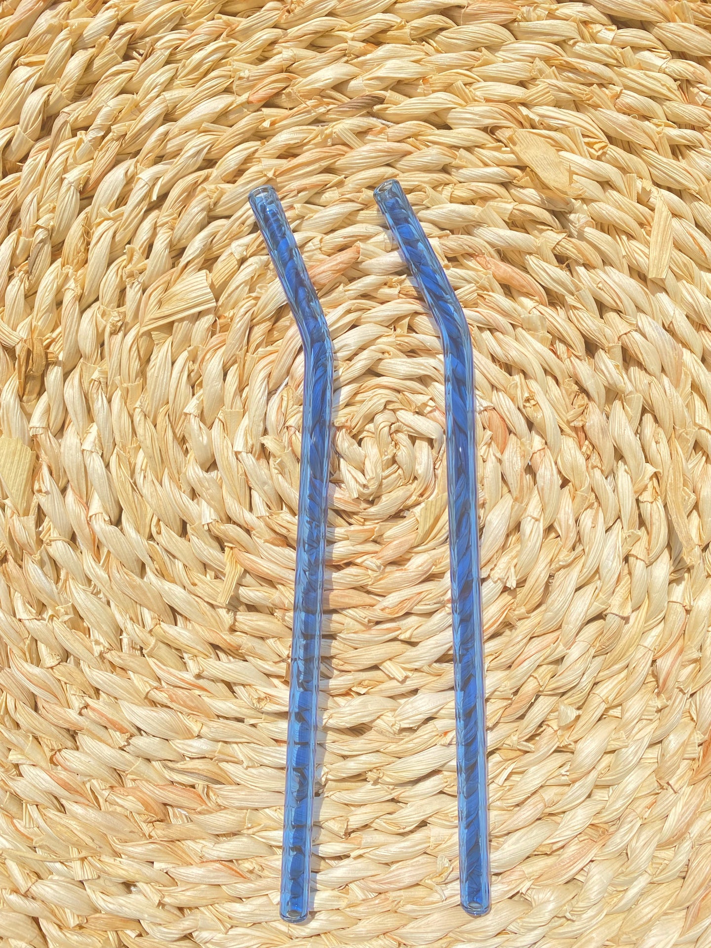 Blue reusable bent glass straw