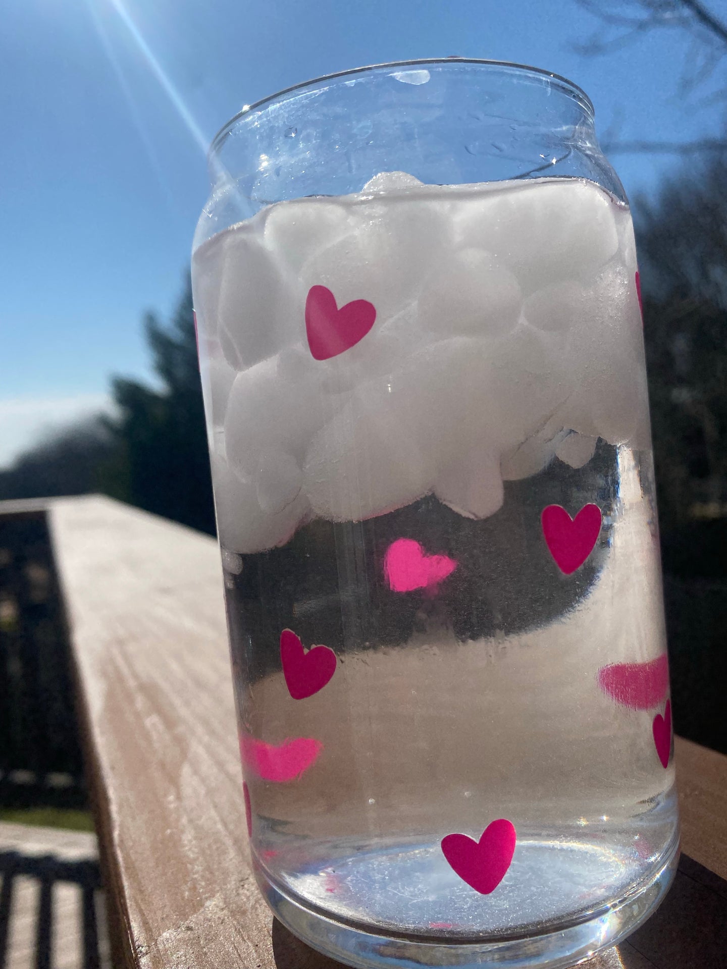 Hot Pink hearts 16 oz glass can cup